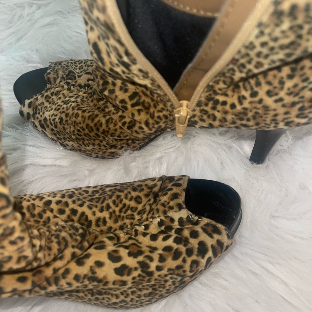 Women’s high heel boots